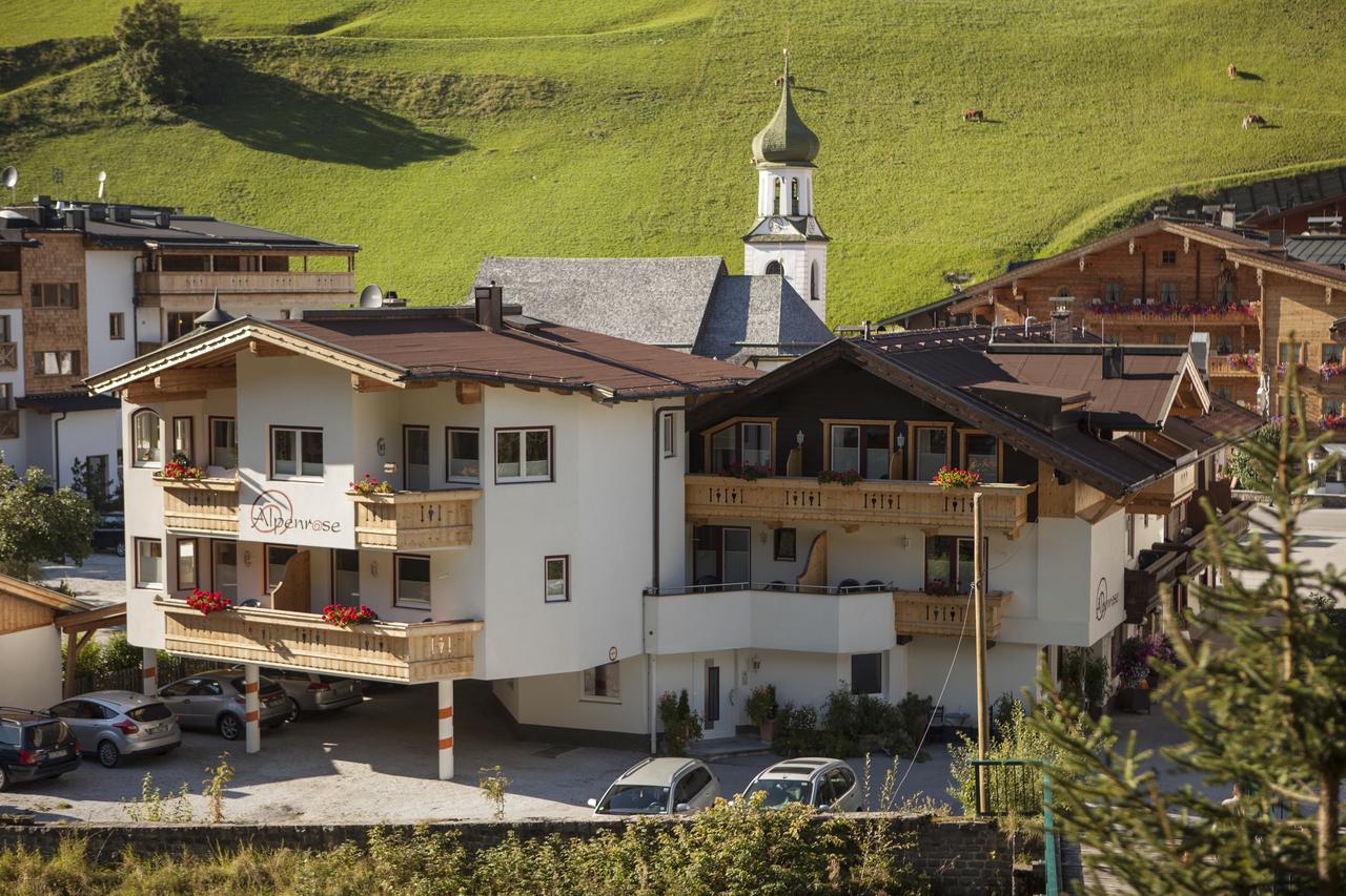 Alpenrose Hotel-Garni Герлос Экстерьер фото