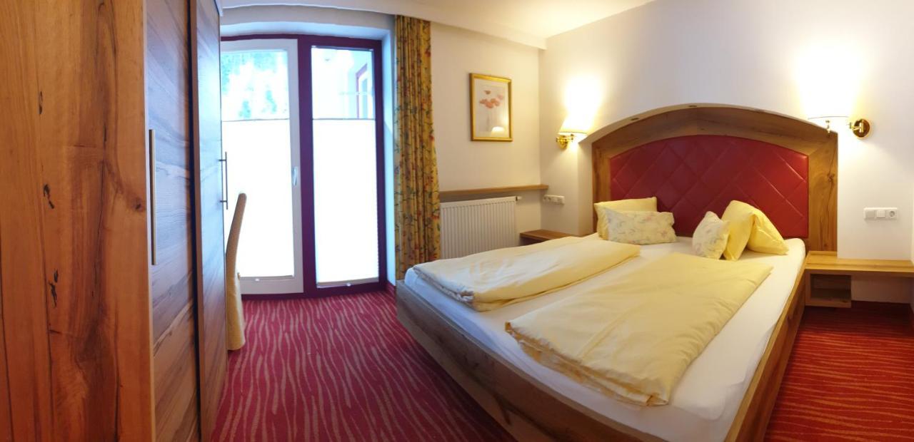 Alpenrose Hotel-Garni Герлос Номер фото