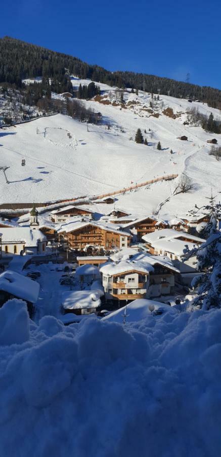 Alpenrose Hotel-Garni Герлос Экстерьер фото