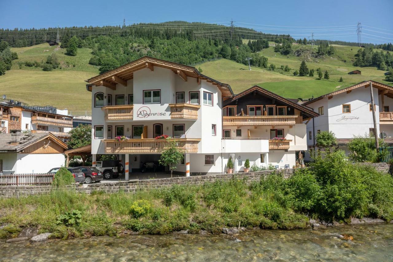 Alpenrose Hotel-Garni Герлос Экстерьер фото
