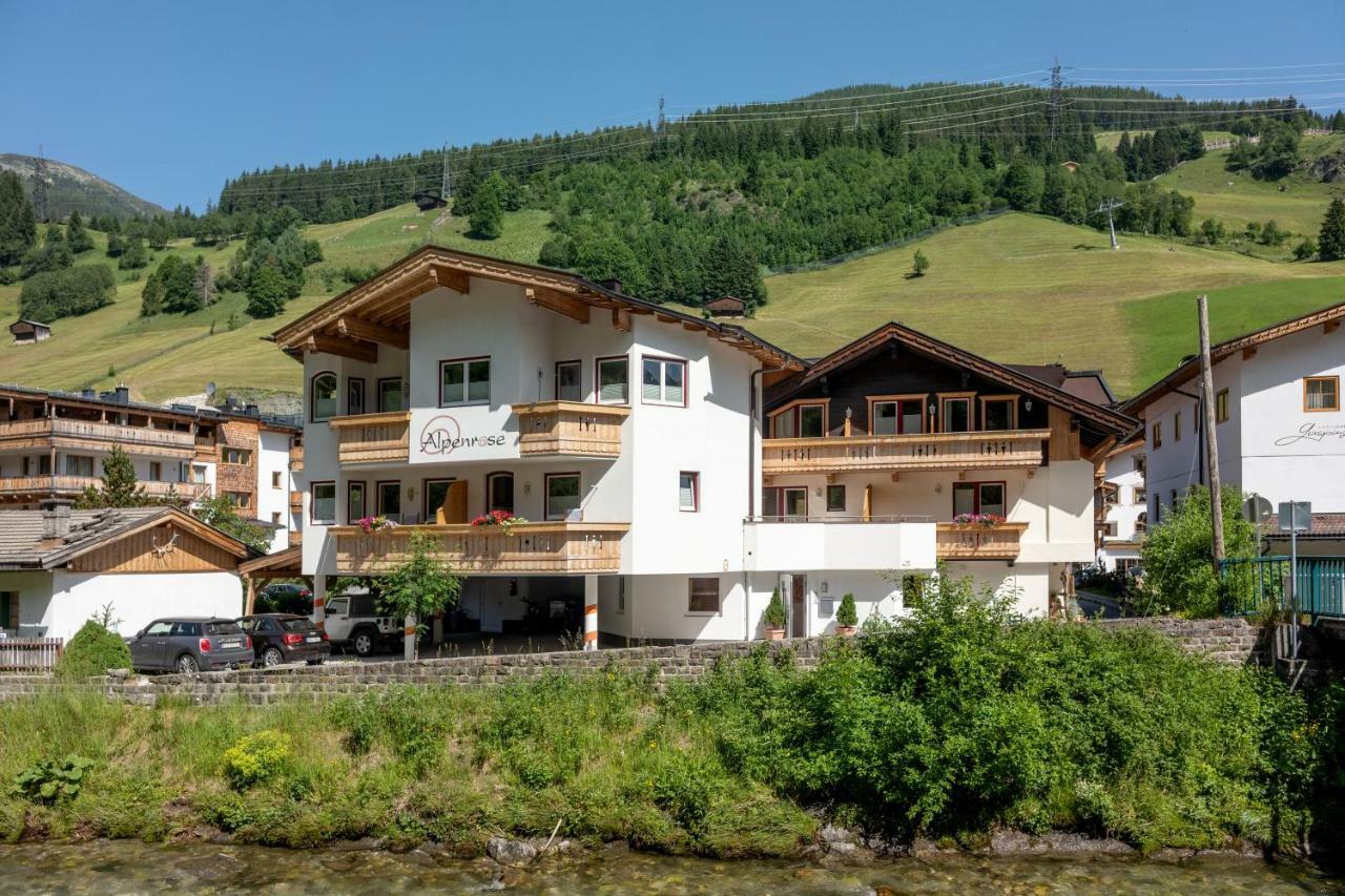 Alpenrose Hotel-Garni Герлос Экстерьер фото
